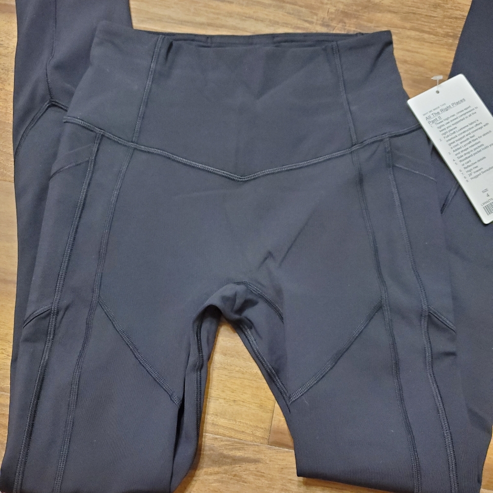 Lululemon Black All the right places leggings sz 4